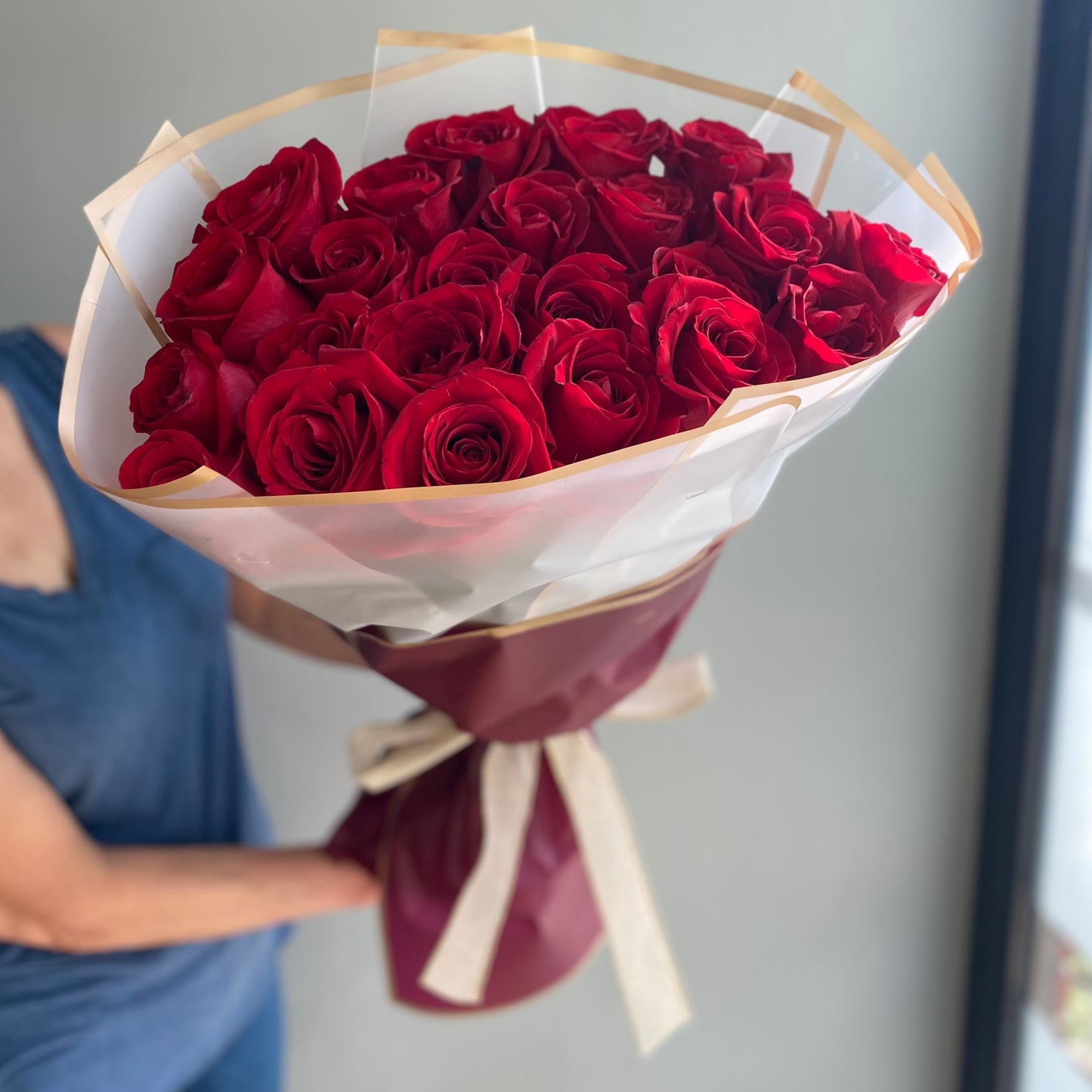 red roses bouquet 