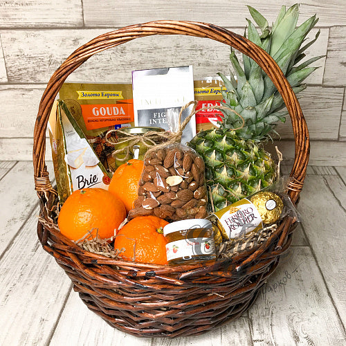 Assorti Basket, fresh flower arrangement, gift basket