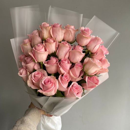 Minimalist Baby Pink Roses Bouquet