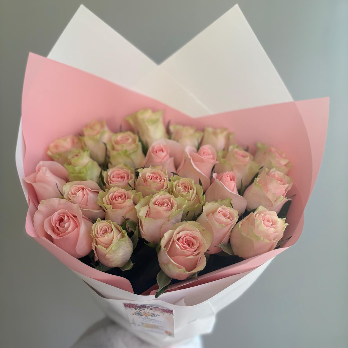 Rosy Reverie Roses Mix