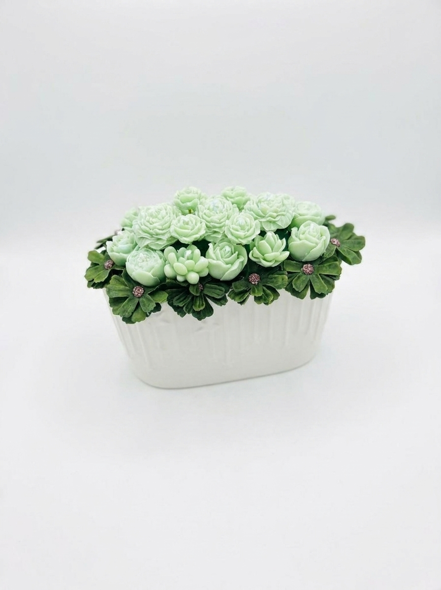 Green Reverie Handmade Candle