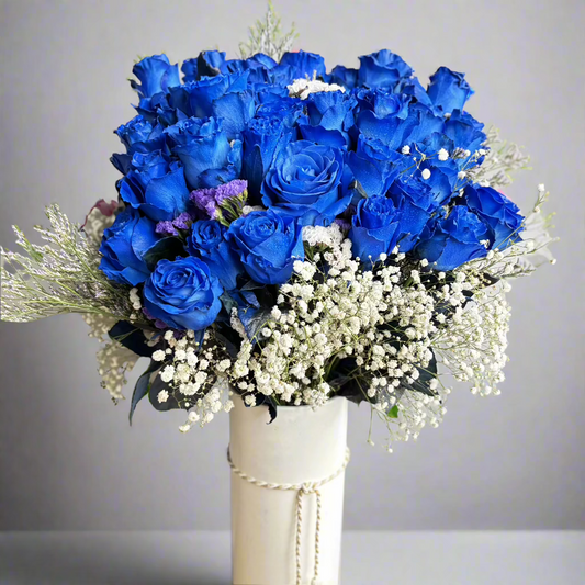 blue roses, long-stemmed roses, vase bouquet, luxury gift 