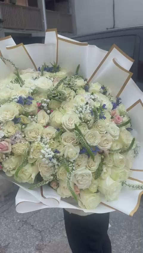 101 White Luxury Roses Bouquet